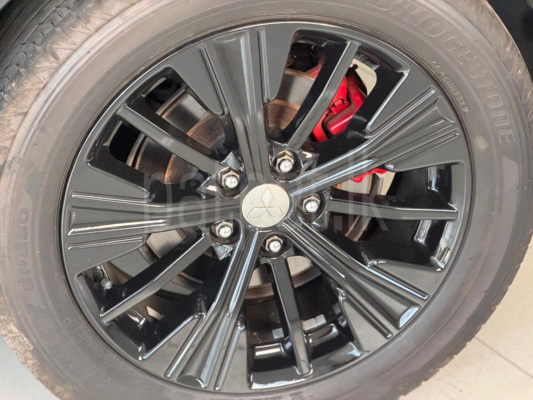 Mitsubishi Eclipse Cross 2018 - பயன்படுத்தப்பட்டது SUV sale in Sri Lanka - patpat.lk
