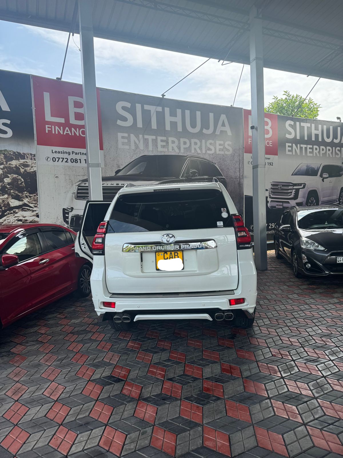 Toyota Land Cruiser Prado 2013 - Used SUV sale in Sri Lanka - patpat.lk