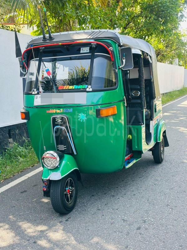 Bajaj Three Wheel 2005 - பயன்படுத்தப்பட்டது முச்சக்கர வண்டி sale in Sri Lanka - patpat.lk