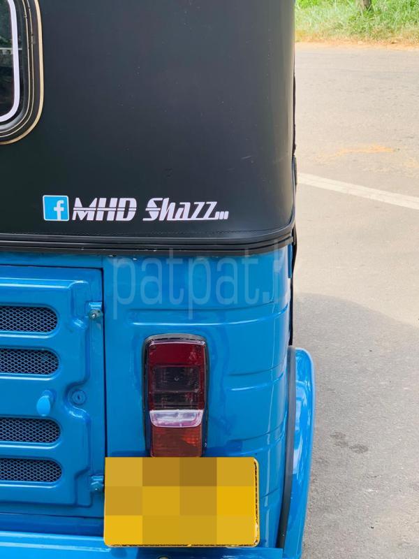 Bajaj 4 stroke 2015 - Used Three wheeler sale in Sri Lanka - patpat.lk