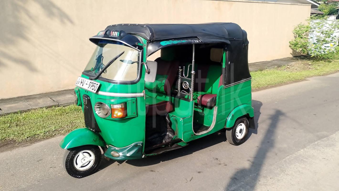 Bajaj 4 stroke 2012 - Used Three wheeler sale in Sri Lanka - patpat.lk