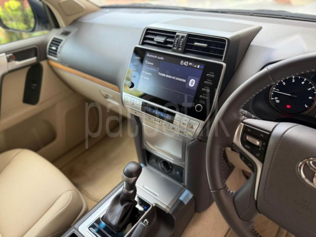 Advertisement image 6