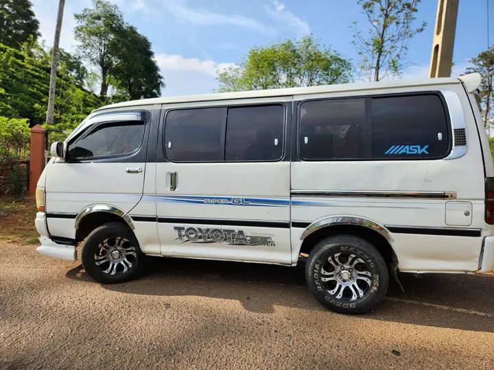 Nissan Caravan 1989 - Used Van sale in Sri Lanka - patpat.lk