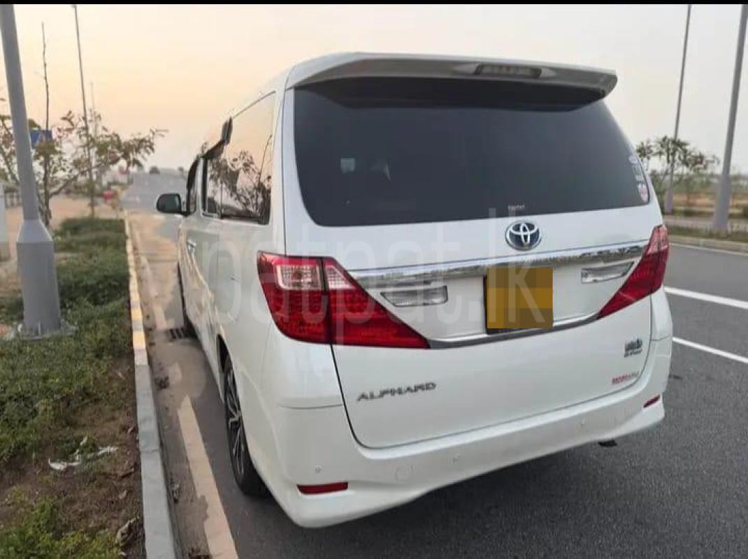 Advertisement image 4