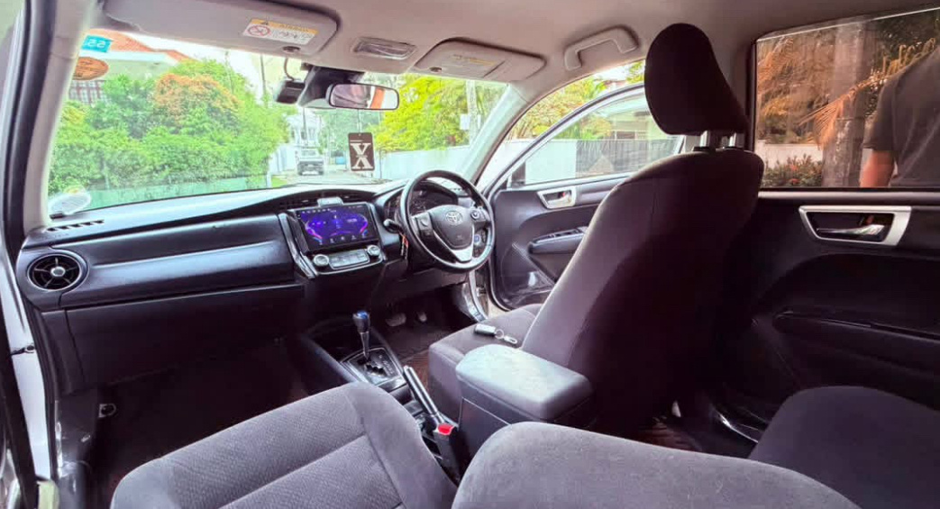 Toyota Axio 2015 - பயன்படுத்தப்பட்டது கார் sale in Sri Lanka - patpat.lk