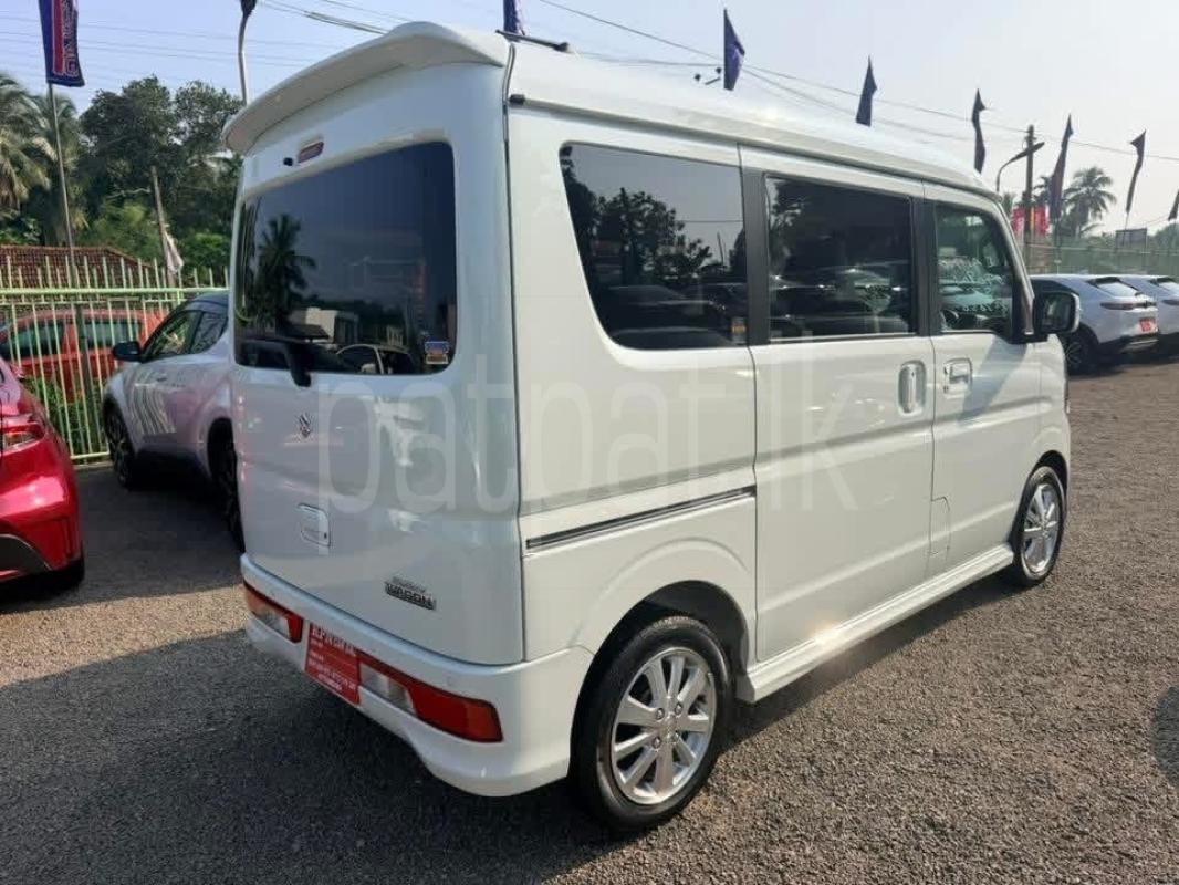 Advertisement image 4