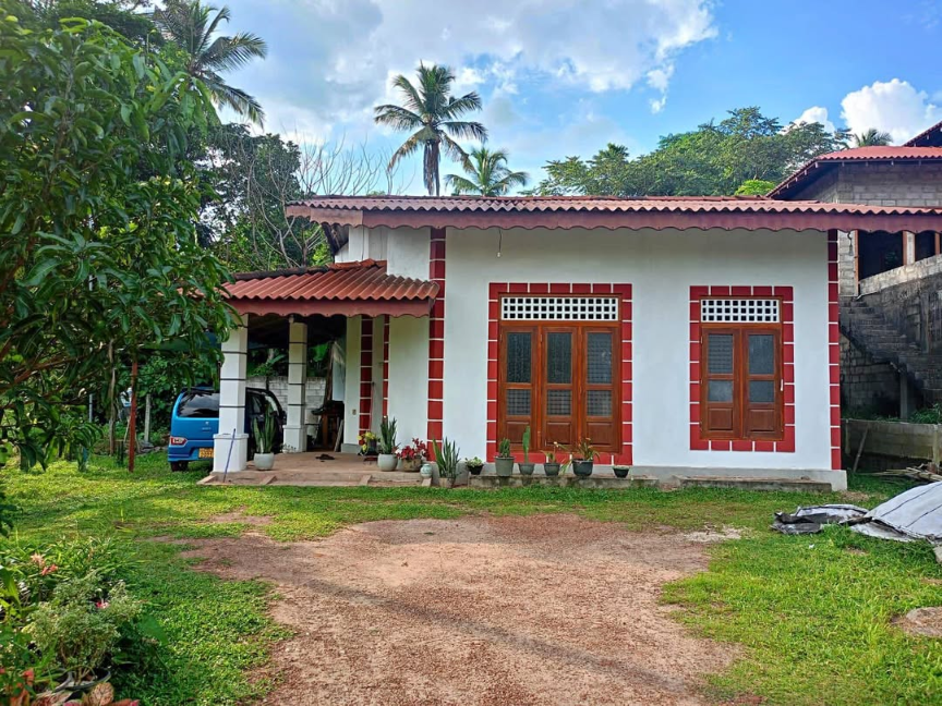 House for Sale in Divulapitiya ads-image-1