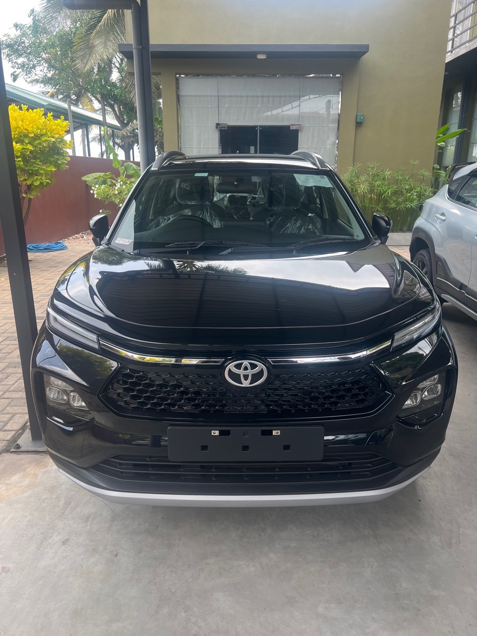 Toyota Urban Cruiser Taisor 2026 ads-image-1