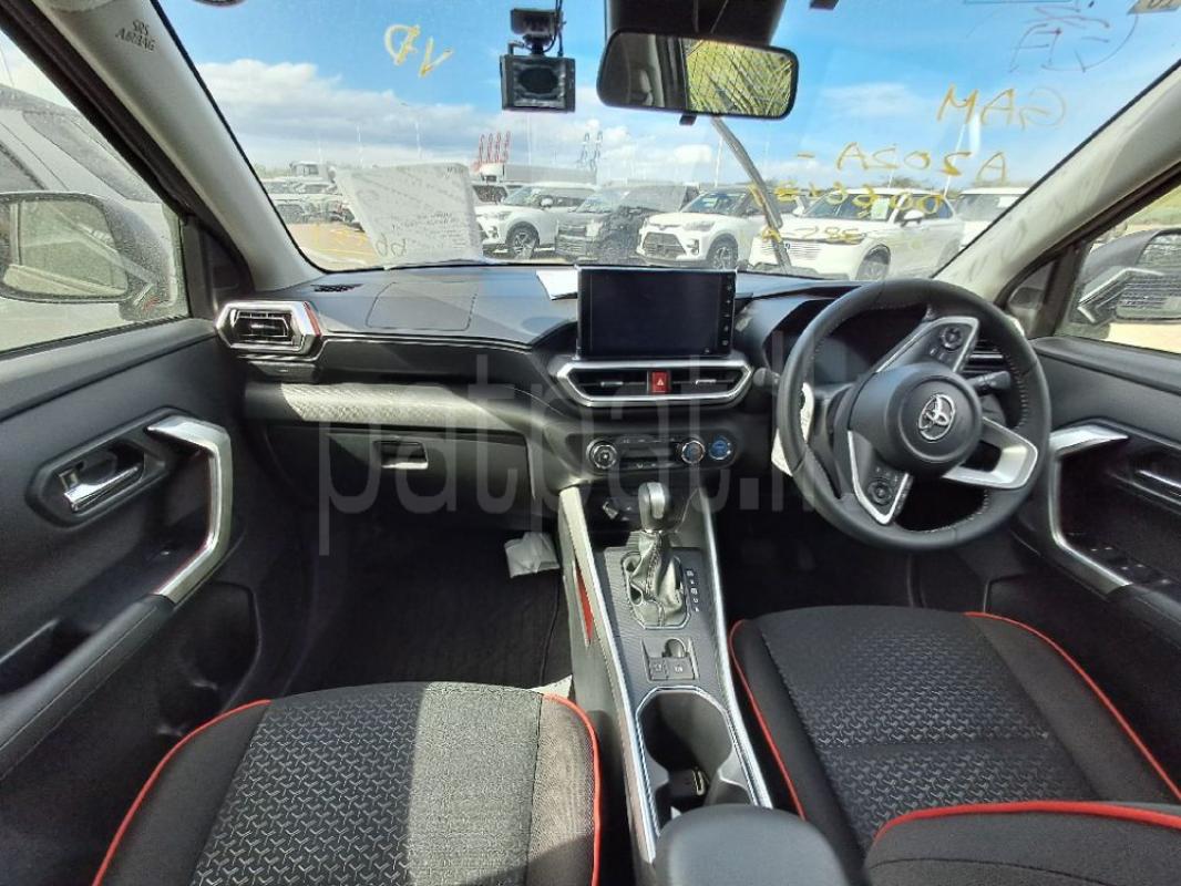 Advertisement image 3