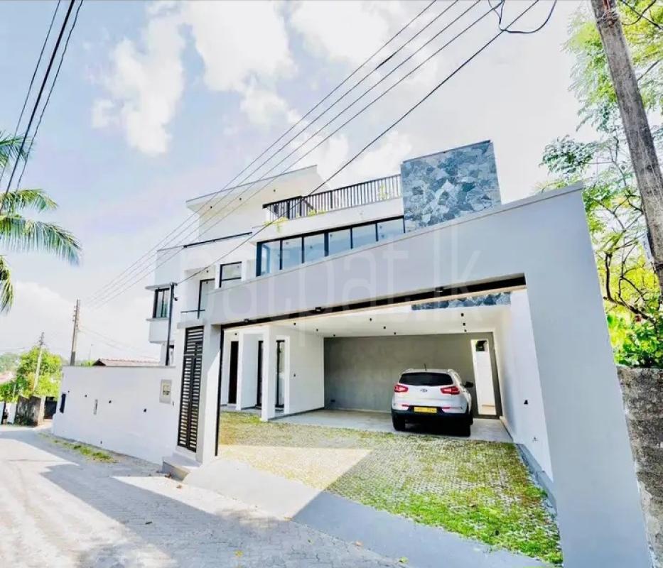 House for Sale in Malabe ads-image-1
