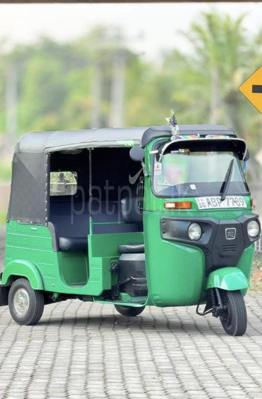 Bajaj Three Wheel 2017 - பயன்படுத்தப்பட்டது முச்சக்கர வண்டி sale in Sri Lanka - patpat.lk