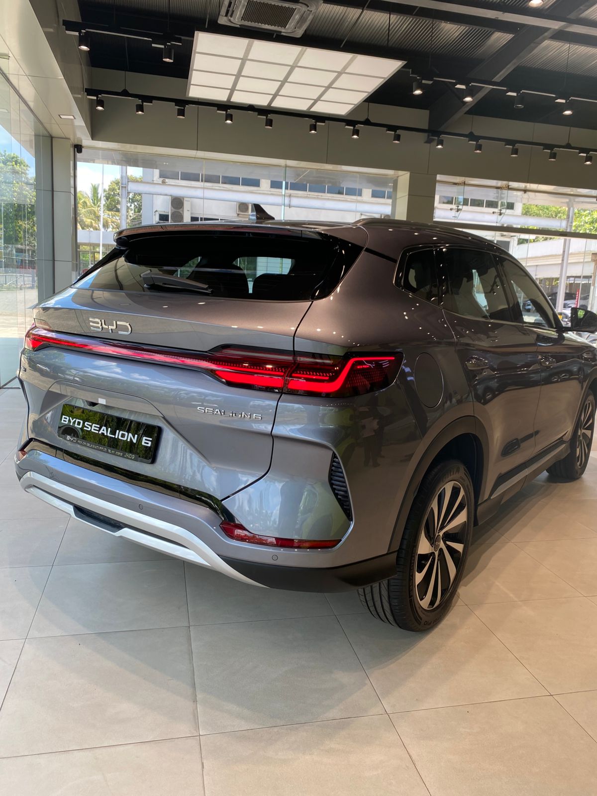 Advertisement image 6