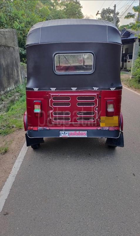 Bajaj Three Wheel 2004 - பயன்படுத்தப்பட்டது முச்சக்கர வண்டி sale in Sri Lanka - patpat.lk