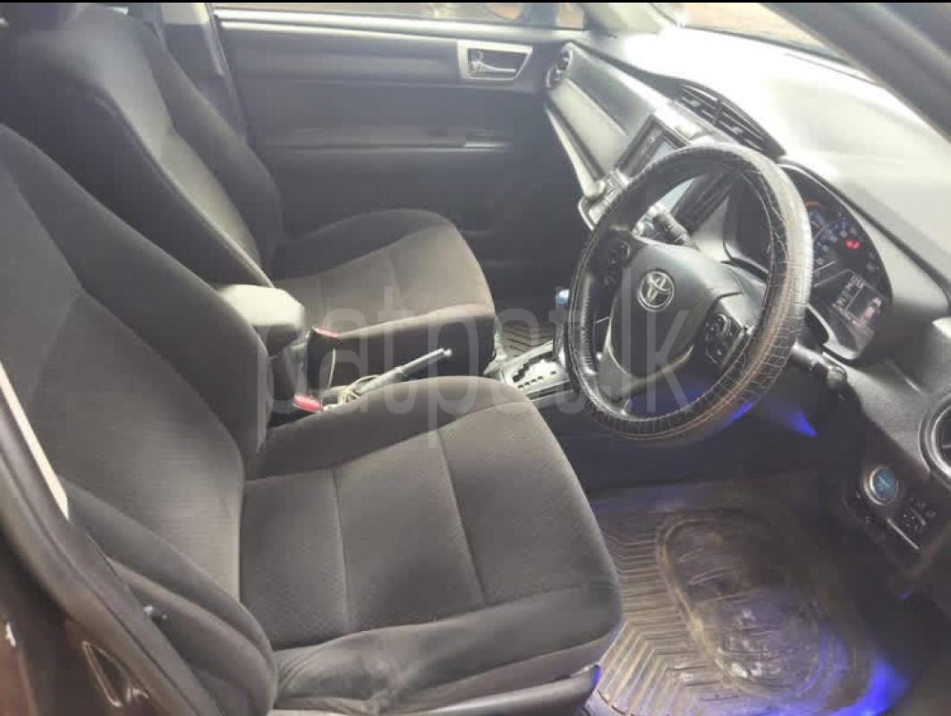 Toyota Axio Fielder 2015 - Used Car sale in Sri Lanka - patpat.lk