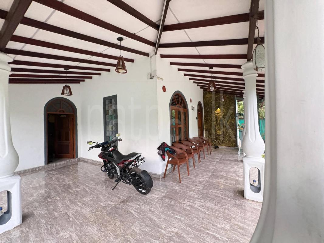 House for Sale in Athurugiriya