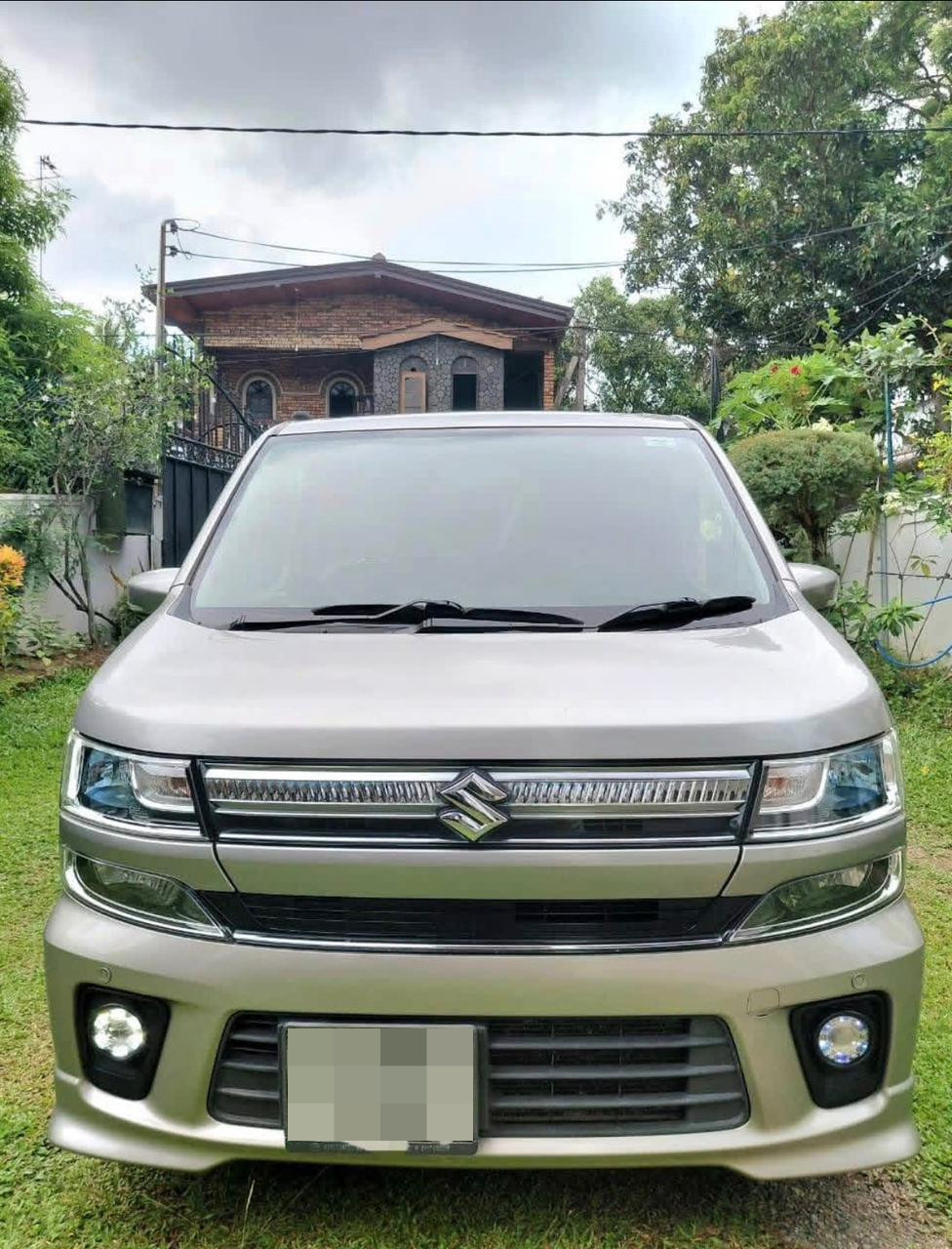 Suzuki Wagon R 2018 - பயன்படுத்தப்பட்டது கார் sale in Sri Lanka - patpat.lk