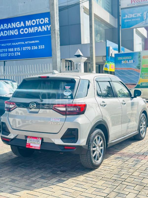 Advertisement image 3