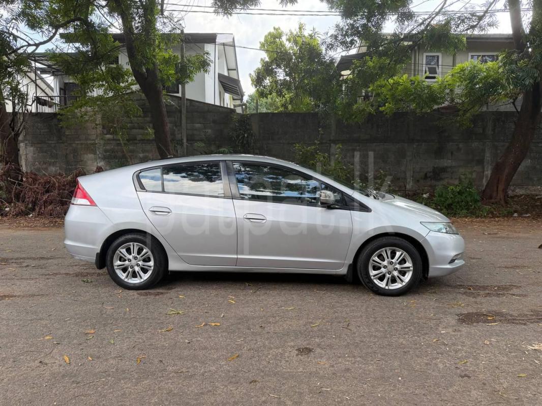 Honda Insight 2009 - பயன்படுத்தப்பட்டது கார் sale in Sri Lanka - patpat.lk