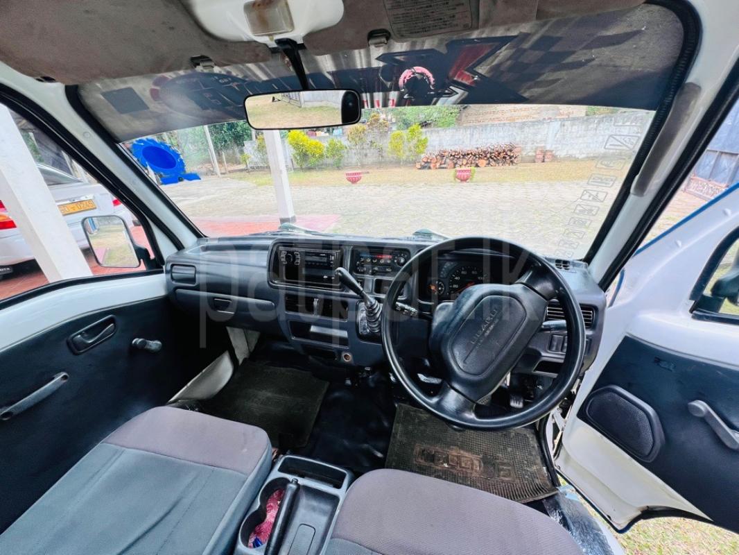 Advertisement image 6