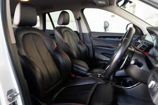 BMW x1 2018 - சான்றளிக்கப்பட்டது SUV sale in Sri Lanka - patpat.lk