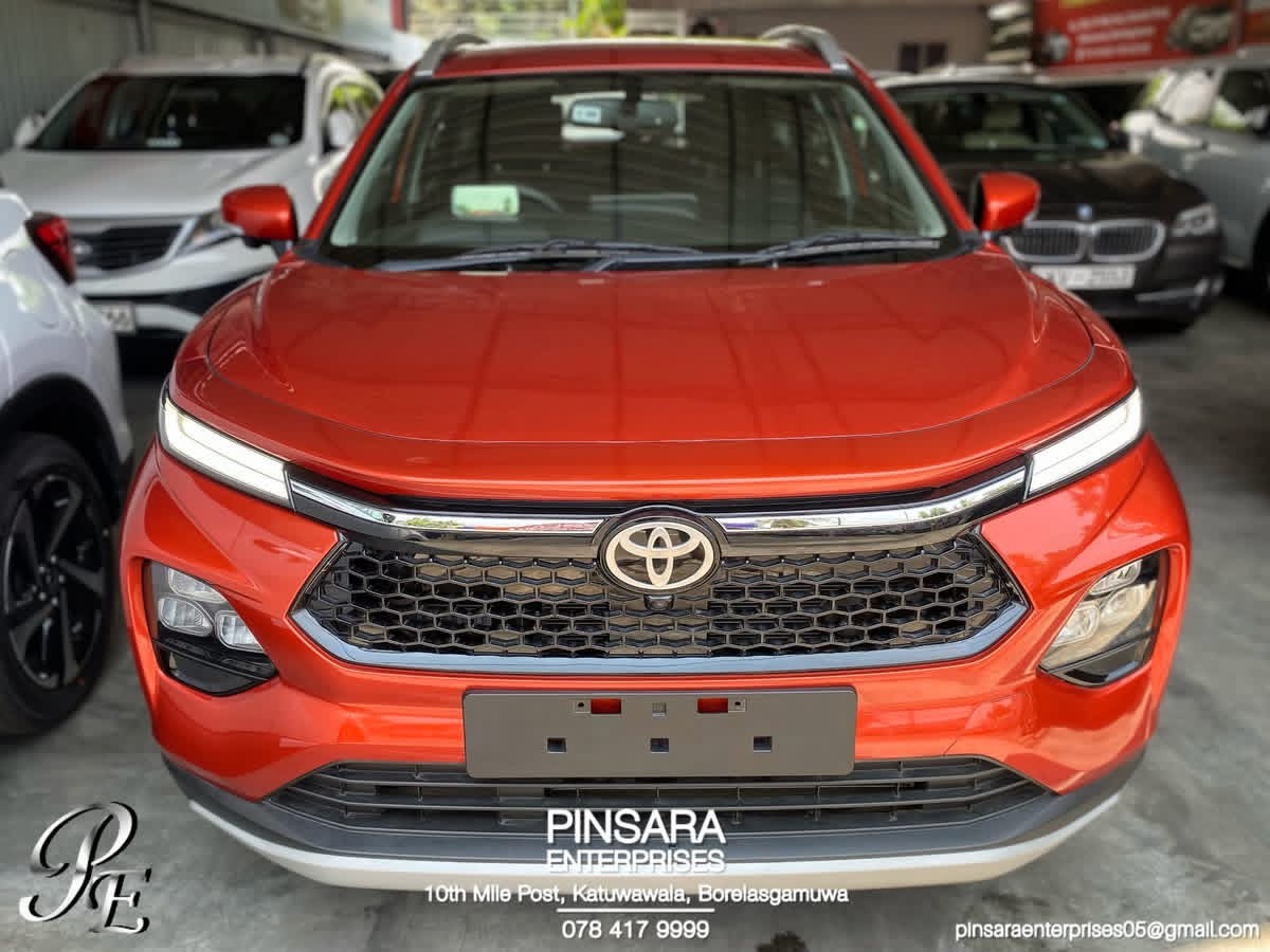 Toyota Urban Cruiser Taisor 2024 ads-image-1