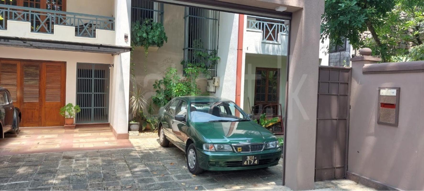 House for Sale in Maharagama ads-image-1