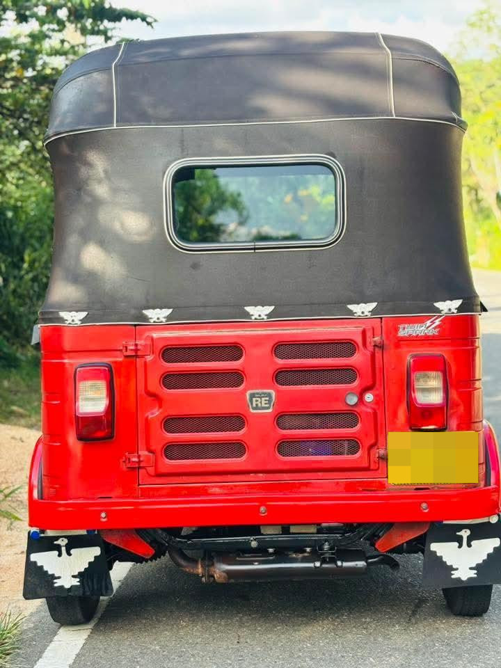 Bajaj Three Wheel 2018 - Used Three wheeler sale in Sri Lanka - patpat.lk