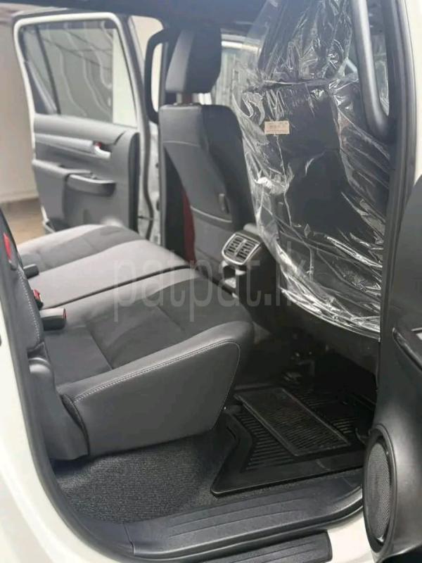 Advertisement image 4