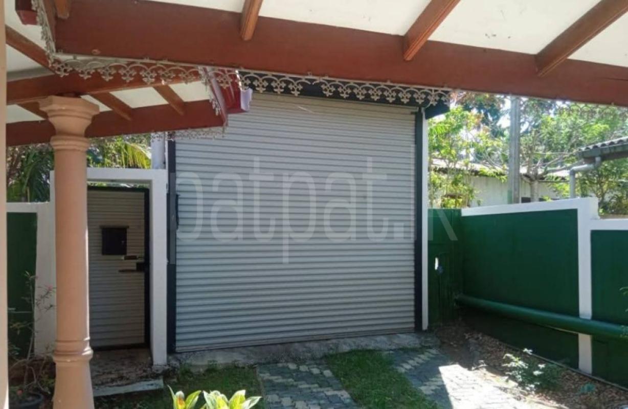 Advertisement image 6