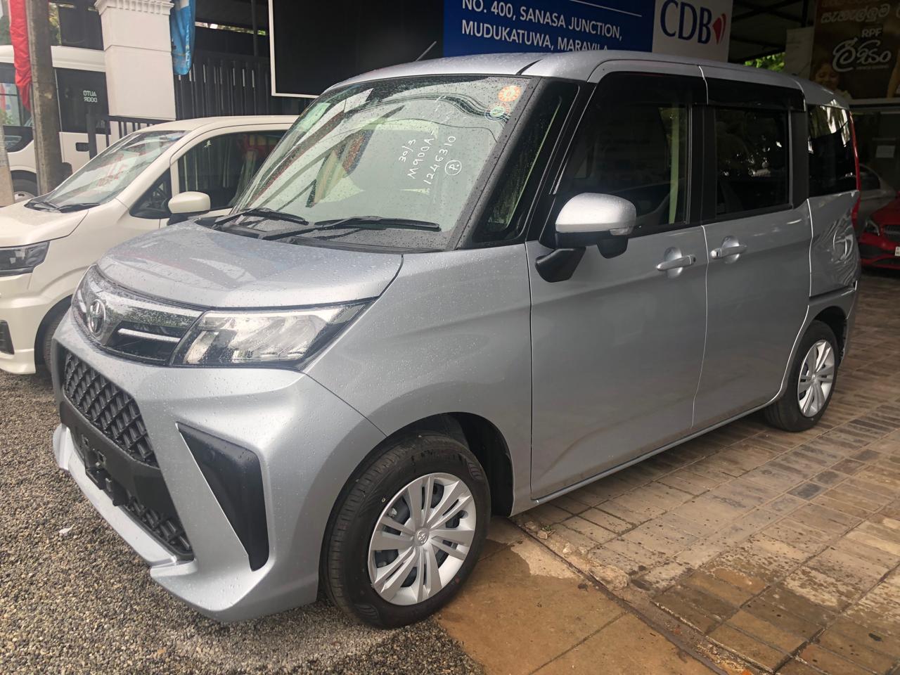 Toyota Roomy 2025 - අලුත් වෑන් රථය sale in Sri Lanka - patpat.lk