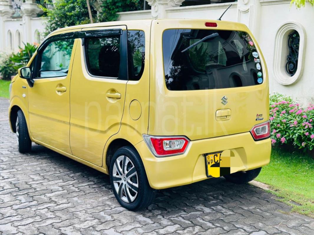 Suzuki Wagon R 2017 - பயன்படுத்தப்பட்டது கார் sale in Sri Lanka - patpat.lk