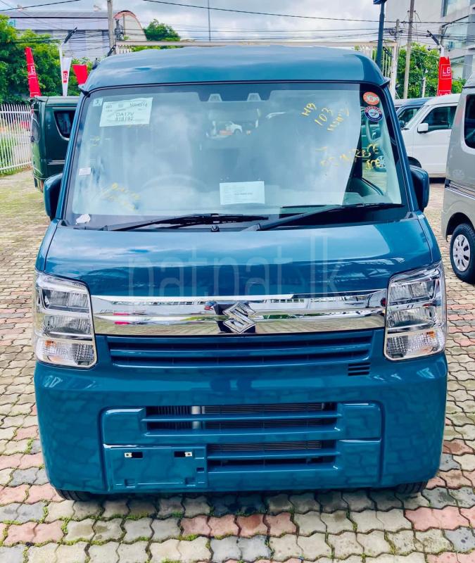 Advertisement image 1