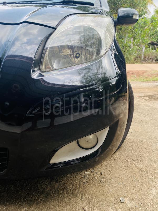Toyota Vitz 2010 - பயன்படுத்தப்பட்டது கார் sale in Sri Lanka - patpat.lk