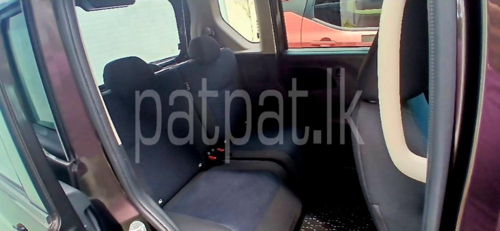 Advertisement image 3