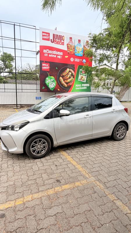 Toyota Vitz 2016 - பயன்படுத்தப்பட்டது கார் sale in Sri Lanka - patpat.lk