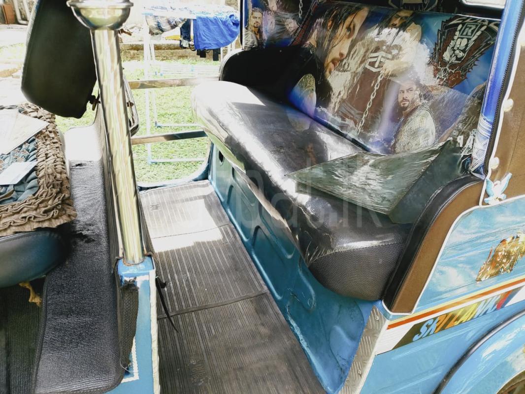 Bajaj Three Wheel 2005 - பயன்படுத்தப்பட்டது முச்சக்கர வண்டி sale in Sri Lanka - patpat.lk