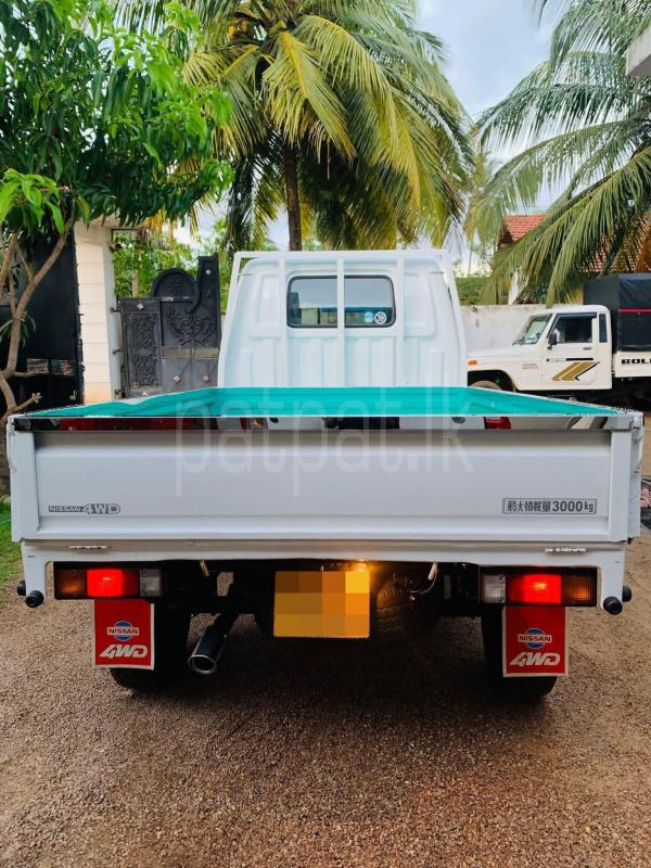 Nissan Vanette 2007 - பயன்படுத்தப்பட்டது டிரக் sale in Sri Lanka - patpat.lk