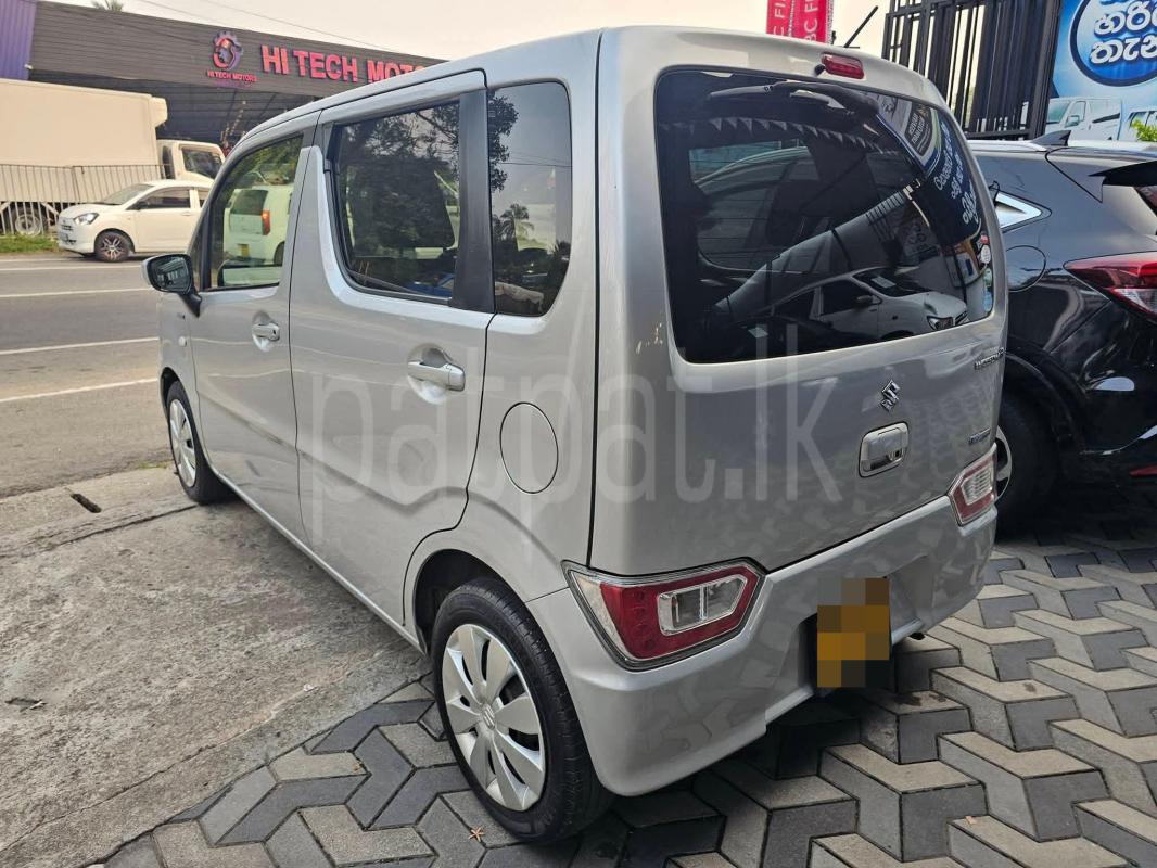 Suzuki Wagon R 2017 - Used Car sale in Sri Lanka - patpat.lk