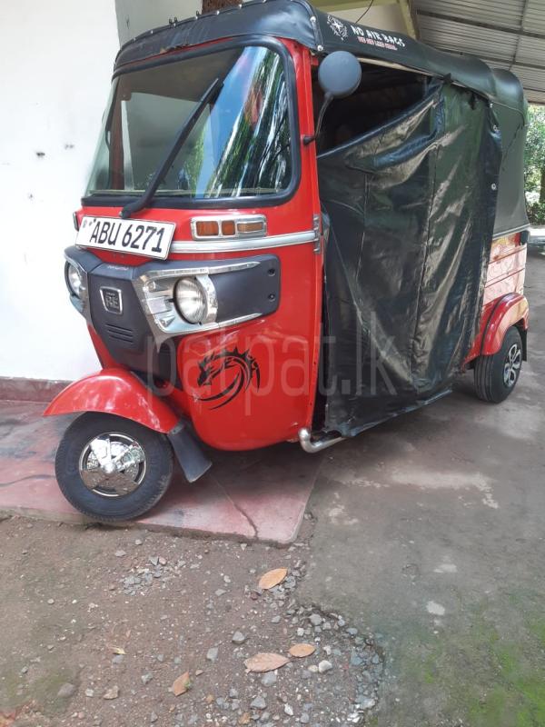 Bajaj Three Wheel 2020 - பயன்படுத்தப்பட்டது முச்சக்கர வண்டி sale in Sri Lanka - patpat.lk