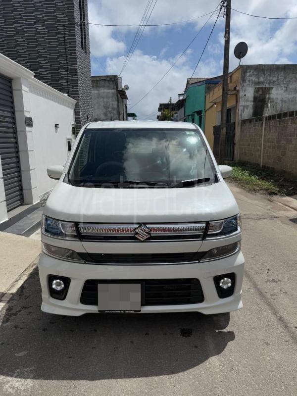Suzuki Wagon R 2018 - பயன்படுத்தப்பட்டது கார் sale in Sri Lanka - patpat.lk
