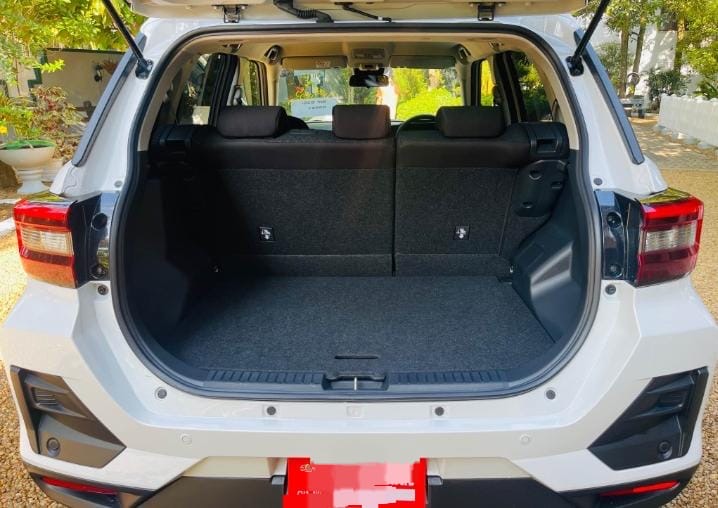 Toyota Raize 2025 - භාවිතා කරන ලද SUV රථය sale in Sri Lanka - patpat.lk