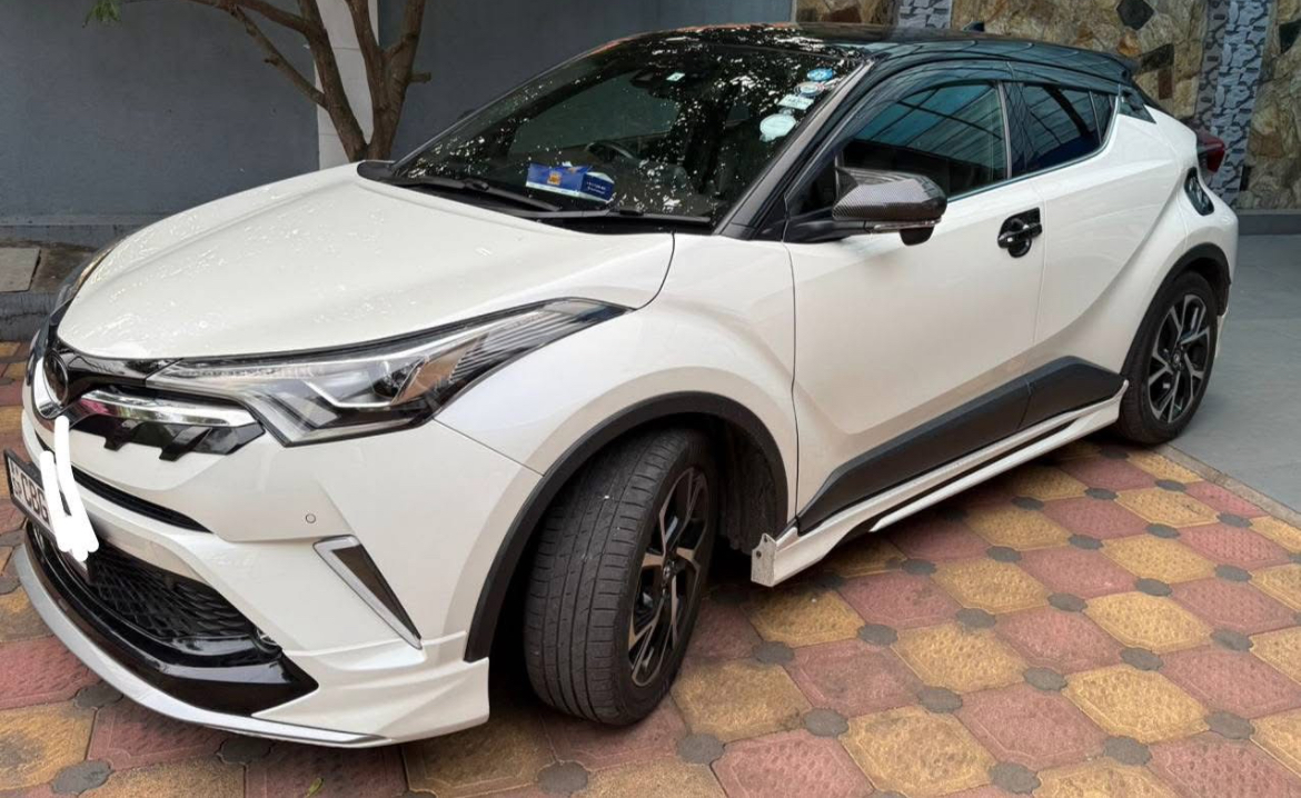 Toyota CHR 2018 - பயன்படுத்தப்பட்டது SUV sale in Sri Lanka - patpat.lk