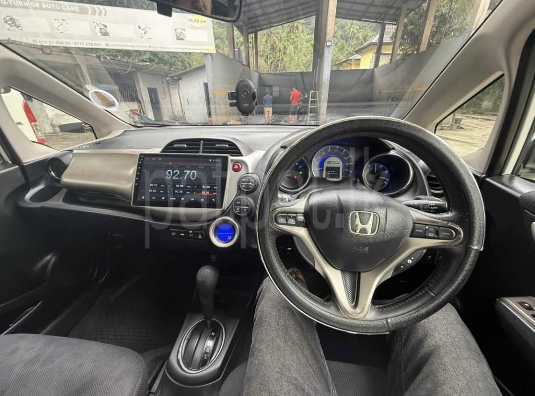 Honda Fit 2012 - பயன்படுத்தப்பட்டது கார் sale in Sri Lanka - patpat.lk