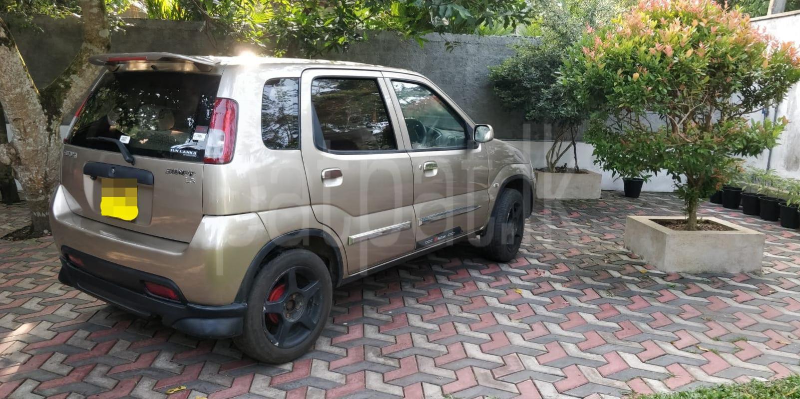 Advertisement image 1