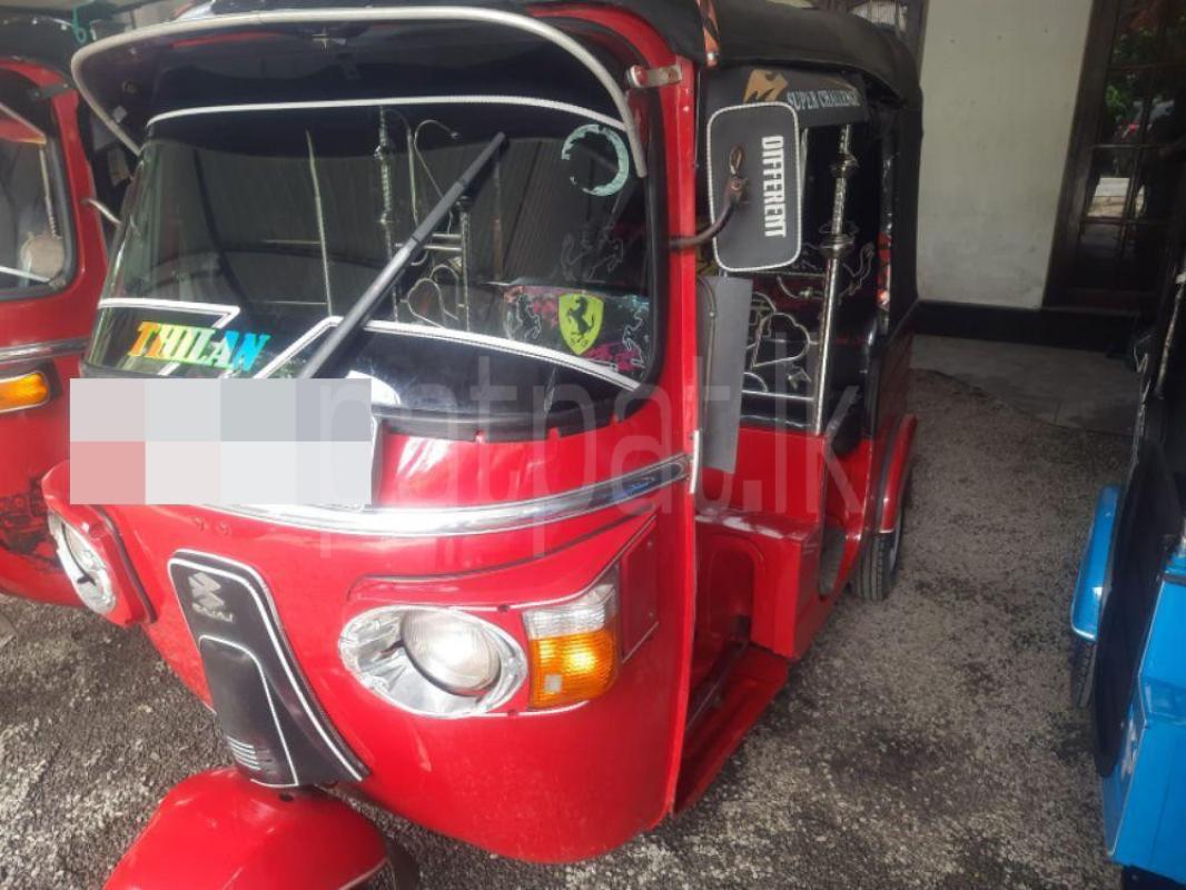 Bajaj Three Wheel 2010 - பயன்படுத்தப்பட்டது முச்சக்கர வண்டி sale in Sri Lanka - patpat.lk