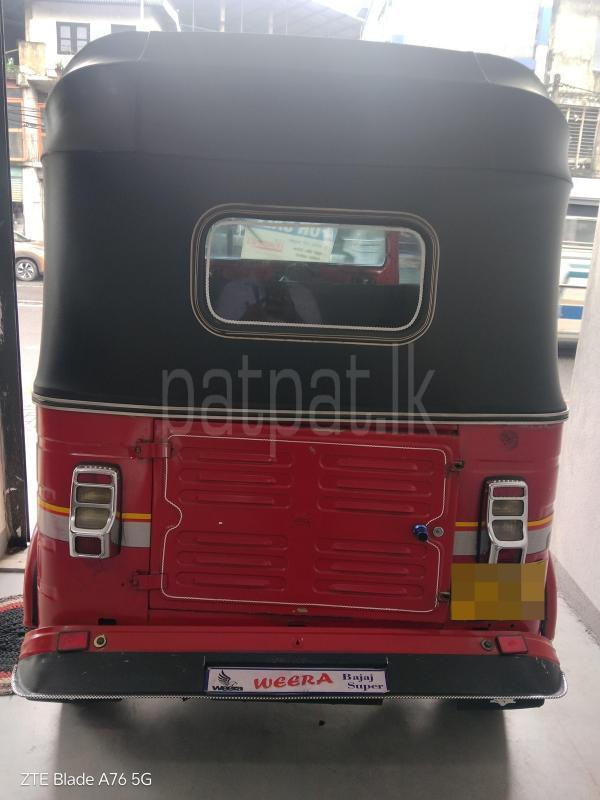 Bajaj Three Wheel 2015 - பயன்படுத்தப்பட்டது முச்சக்கர வண்டி sale in Sri Lanka - patpat.lk