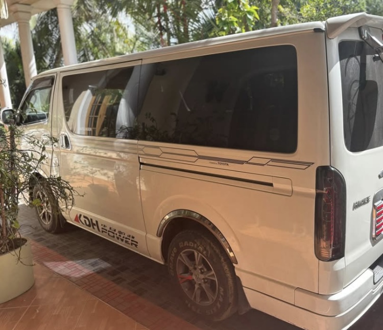 Toyota Hiace 2008 - Used Van sale in Sri Lanka - patpat.lk