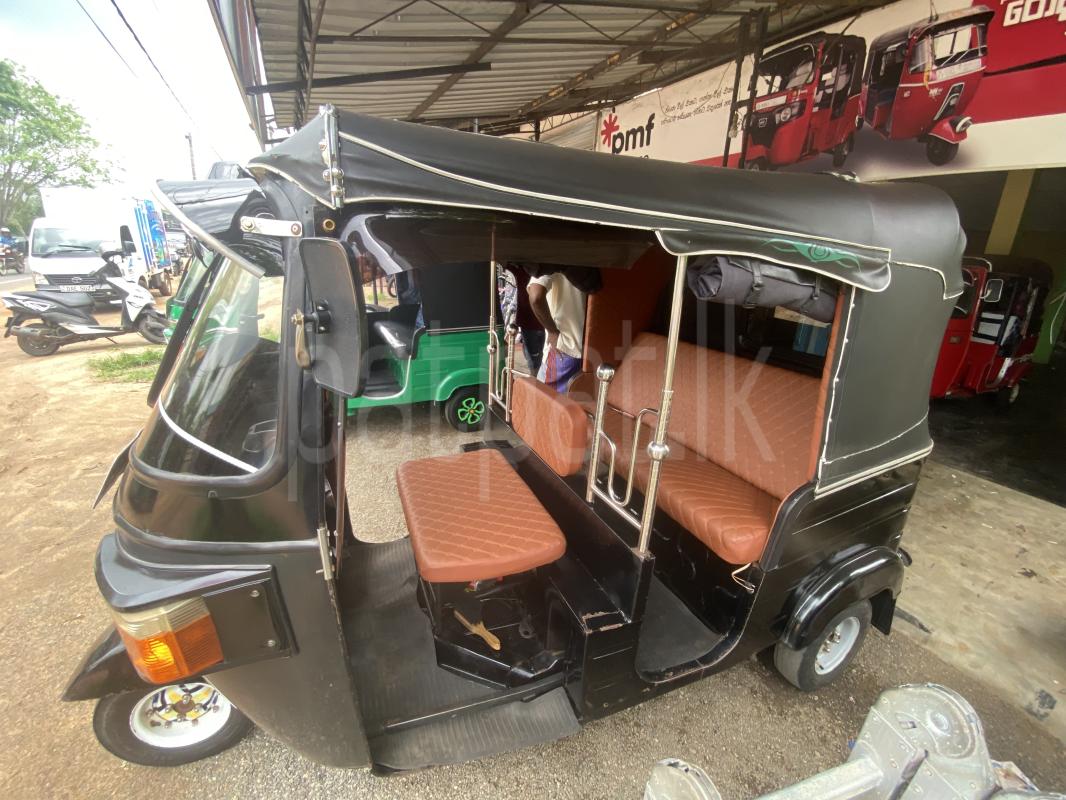 Bajaj Three Wheel 2013 - Used Three wheeler sale in Sri Lanka - patpat.lk