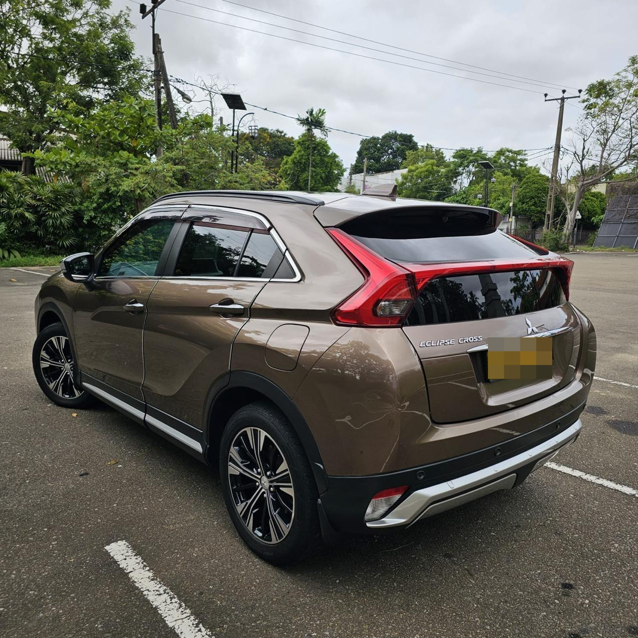 Mitsubishi Eclipse 2018 - Used SUV sale in Sri Lanka - patpat.lk