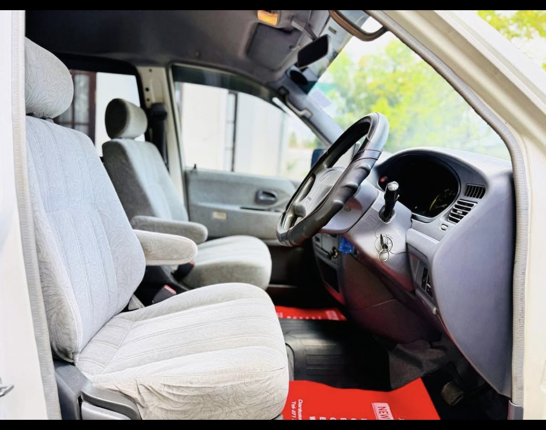 Toyota TownAce 2006 - භාවිතා කරන ලද වෑන් රථය sale in Sri Lanka - patpat.lk